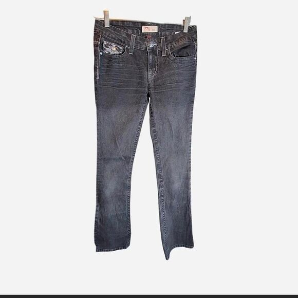 L.E.I. “Ashley” Low Rise Slim Bootcut Jeans - Picture 3 of 4